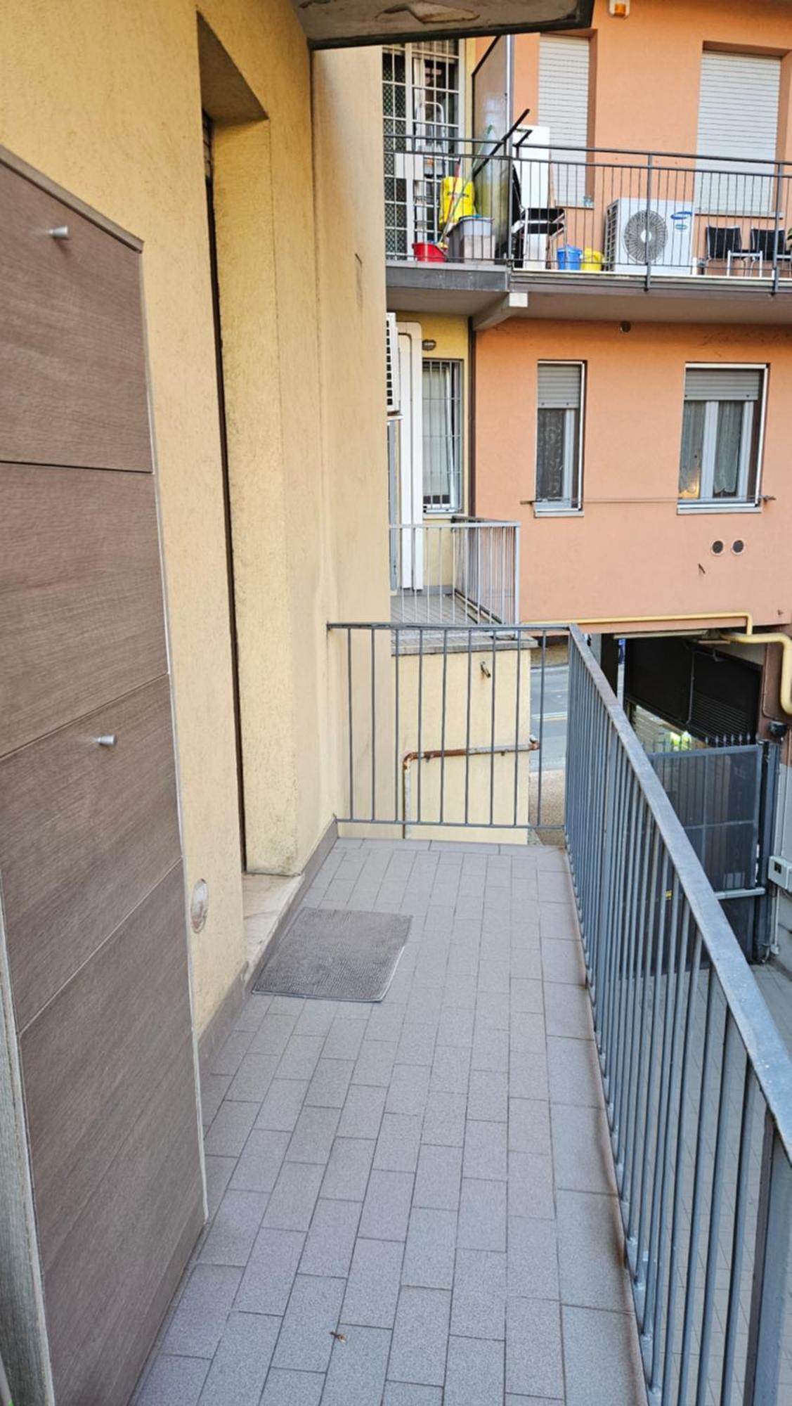 Апартаменты Residenza Ugo Bassi Болонья Экстерьер фото